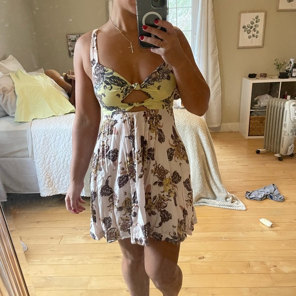 Free People Dresses & Skirts - FREE PEOPLE | Floral Free People Sun Dress